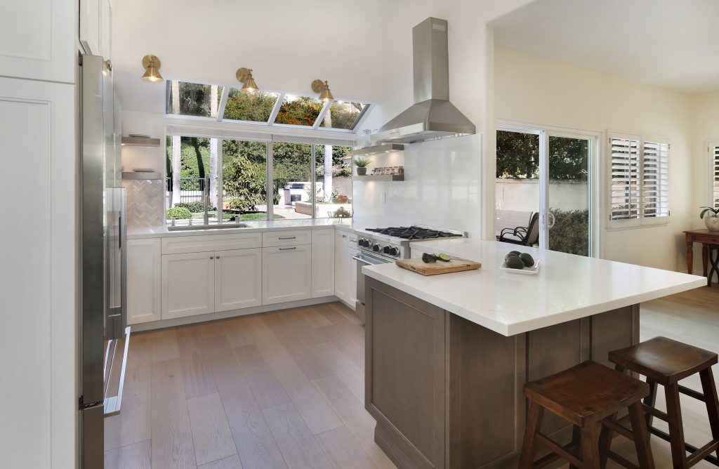 881560-Interior-Design-Kitchen-Table