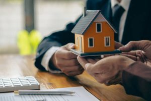 real estate agents wondunna