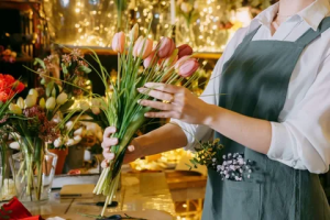 Choosing the Right Flowers for Workplace Gifts and Celebrations